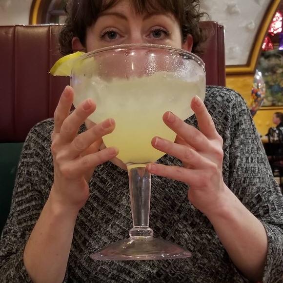 Meet your Posher, Amy - Picture 1 of 1